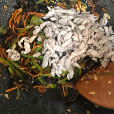 魚香肉絲的家常做法,魚香肉絲的家常做法配料