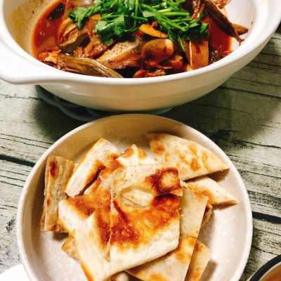 魚(yú)頭泡餅,魚(yú)頭泡餅的做法 最正宗的做法