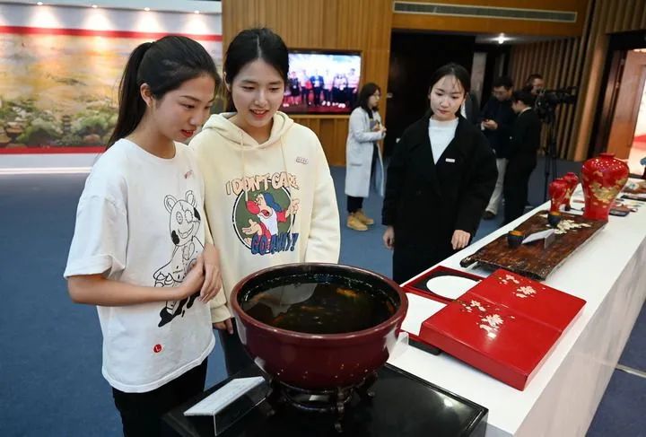 今天！《光明日报》整版关注闽江学院