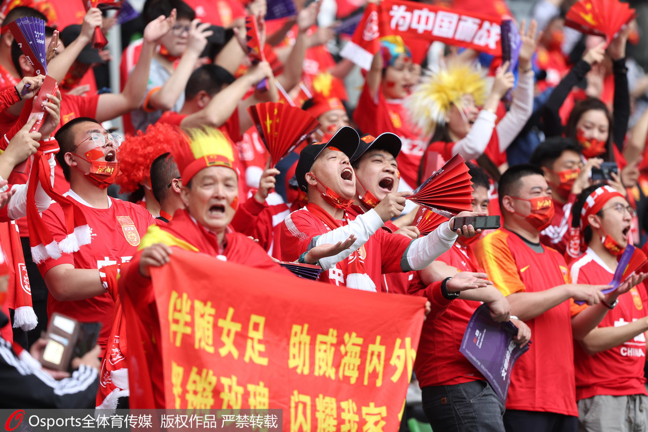 女足奥运会(王霜梅开二度！中国女足加时4-3逆转韩国，晋级东京奥运会)