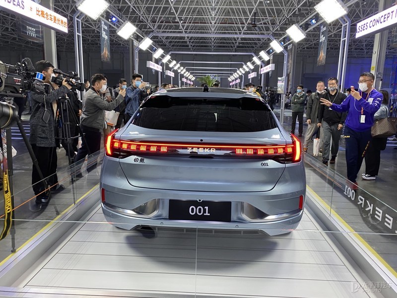 3.3秒破百/1000km续航都是小意思 上海车展十大最强电动车