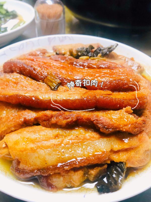 梅菜扣肉怎么做,梅菜扣肉怎么做簡單又好吃