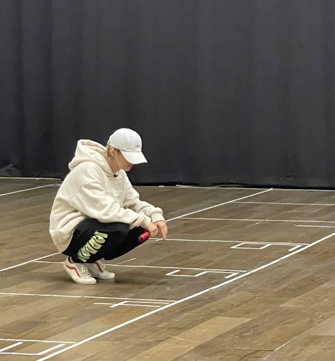 关晓彤卡点为鹿晗庆生，全网反对到全网祝福的又一次甜蜜暴击