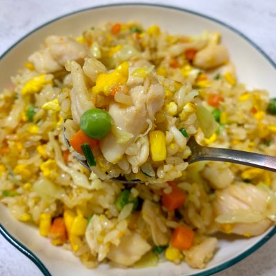 有一种热爱叫一起吃鸡丁时蔬蛋炒饭