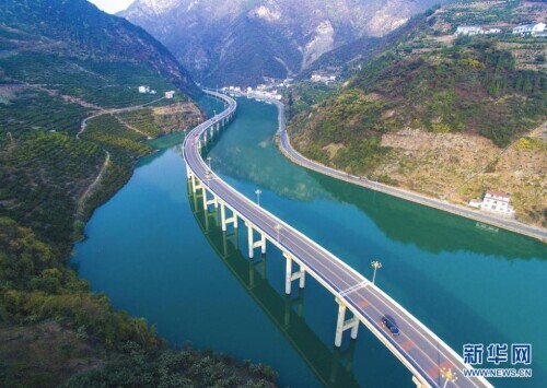 协调发展之引“峰”填“谷”