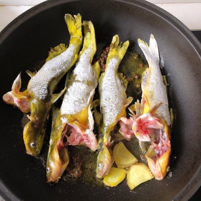 戈雅鱼的做法(快来查收你的戈雅鱼炖豆腐秘籍)