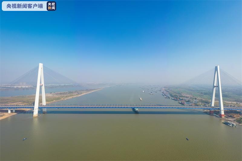 长江最宽的地方多少米,长江最宽的地方多少米除了入海口