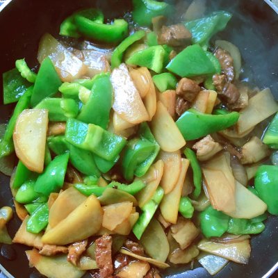 土豆絲炒肉,土豆絲炒肉怎么做