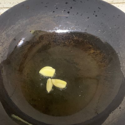 凉拌海带丝的做法过程（好吃简单的凉拌海带丝的做法）