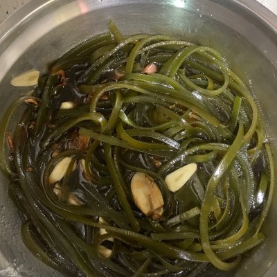 凉拌海带丝的做法过程（好吃简单的凉拌海带丝的做法）