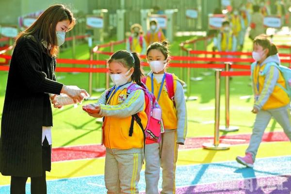 最新消息！事關養(yǎng)老、子女入學……