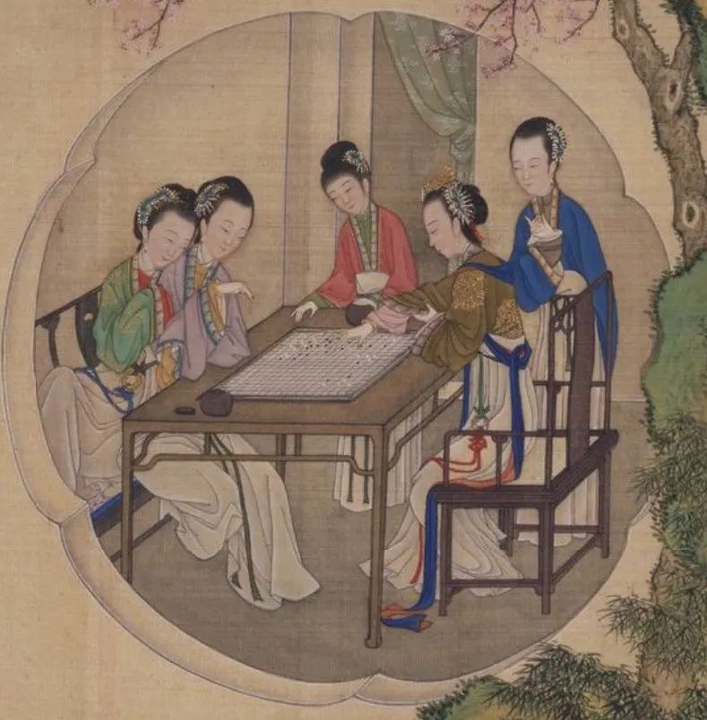 左图背影失于松散,右图错误坐姿又显得腿短:左:唐 周昿《调琴啜茗图》