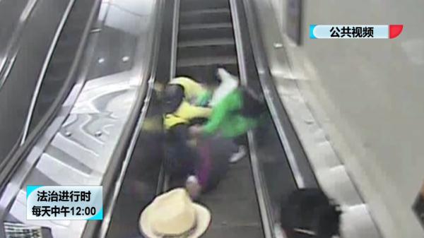 北京地铁电梯事故,北京地铁电梯事故案例