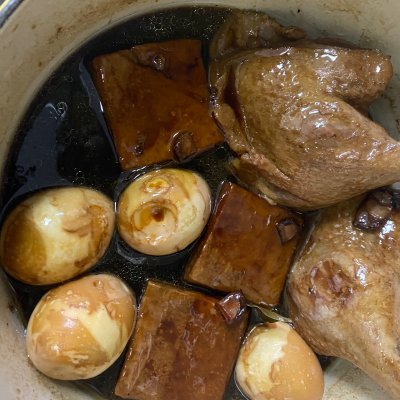 鸭腿怎么卤制最好吃（卤鸭腿家常做法这样简单快捷又好吃）