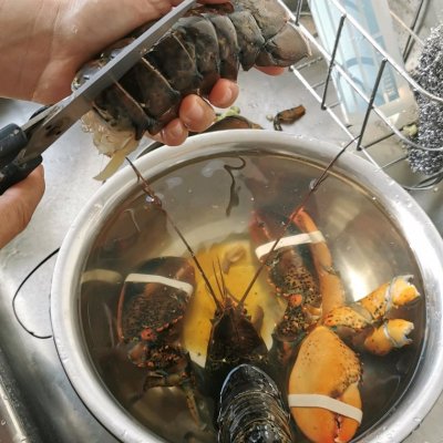 清蒸小龙虾的做法和步骤（教你做原汁原味清蒸龙虾）
