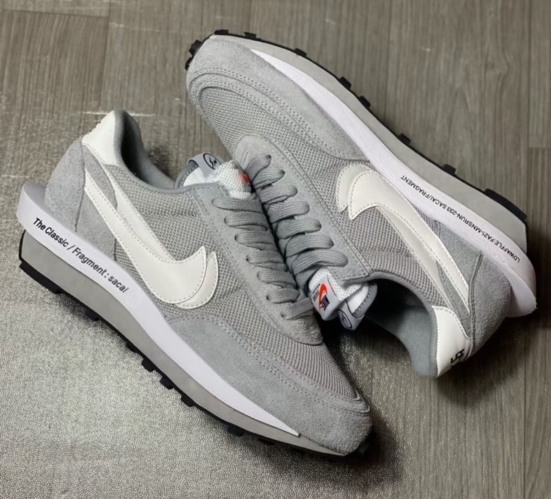 发售日期临近！藤原浩上脚第二款「闪电 x sacai x Nike」联名