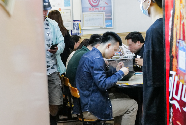 武林商圈“后街”：杭州年轻人的“中央漫步街区”！几百米长小路上，藏着无数宝藏文艺小店