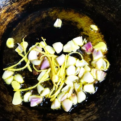 紅燒鯧魚的做法,紅燒鯧魚的做法和步驟視頻