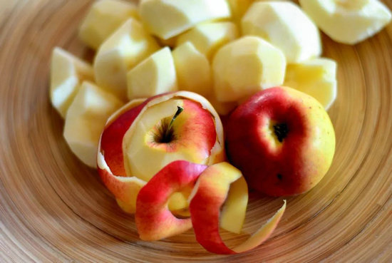 切好的苹果为什么会变色。原本是酚氧化酶作用的结果