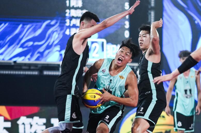 篮球比赛大小分是多少流量(青春的记忆 大学生3×3校园篮球打响全国总决赛)