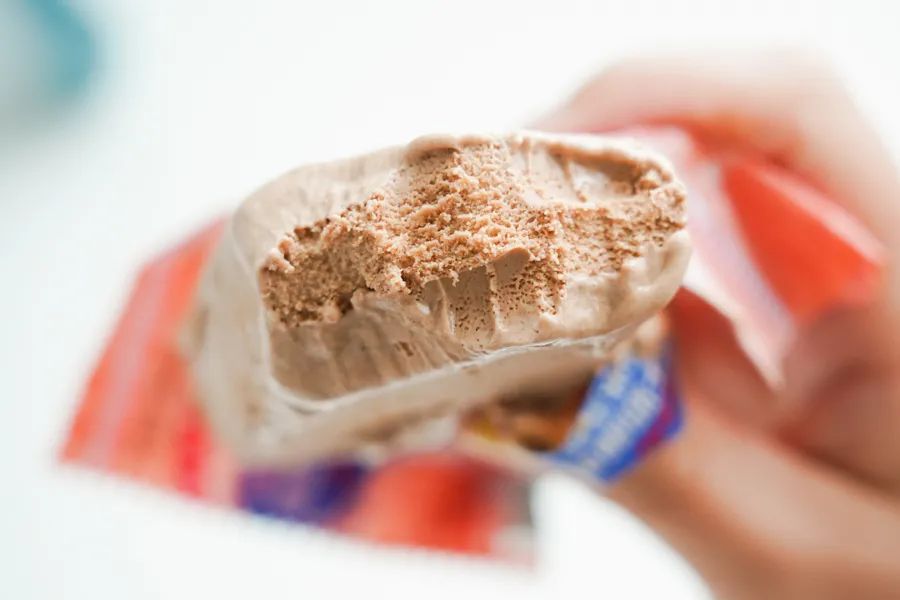 伊利冰工厂一个多少钱（分享5块钱以下的雪糕能有多好吃）(20)