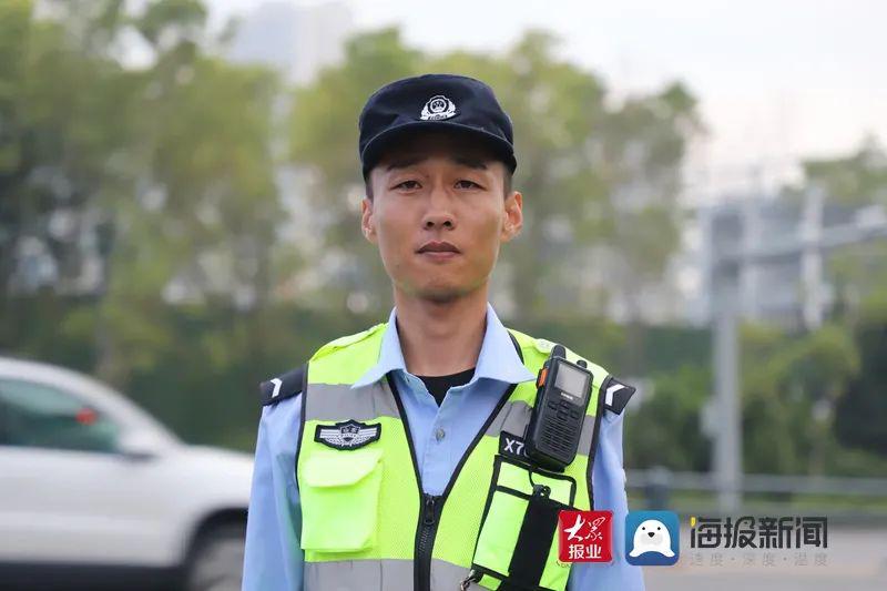 “他动了！”烈日下，日照路口这一幕，火了
