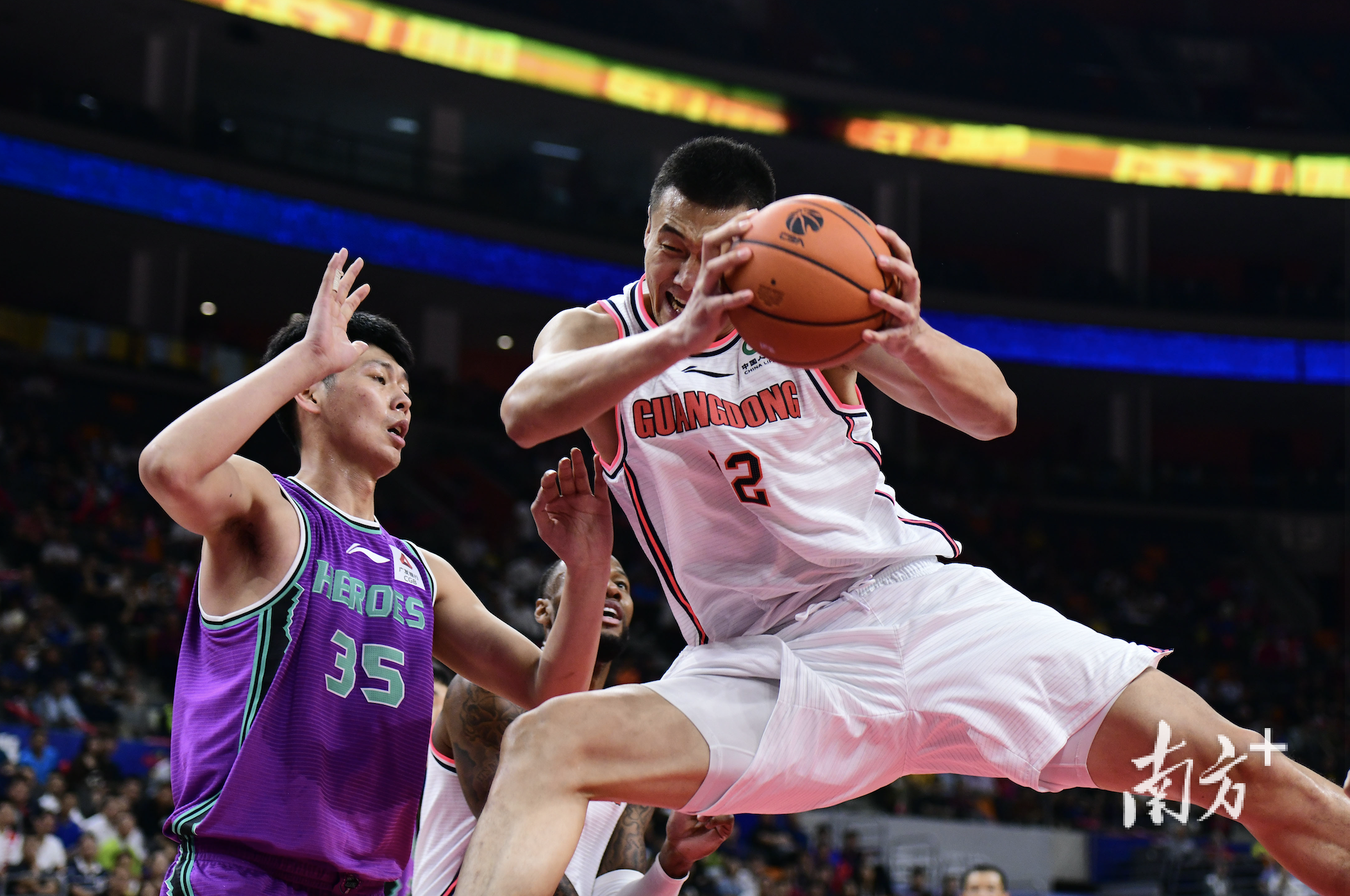 cba东莞大益队在哪里("11冠王"宏远球迷见面会要来了,就在黄江)