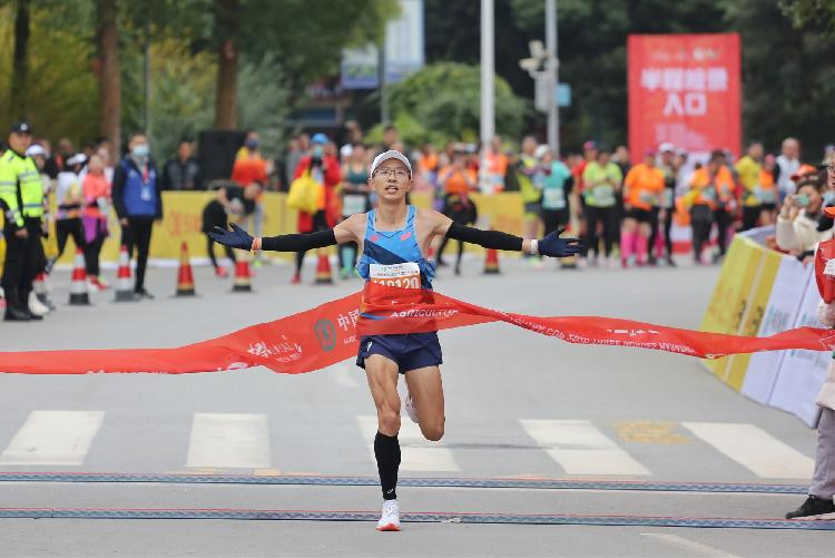 长江三峡马拉松五周年，赛事口号有奖征集来了