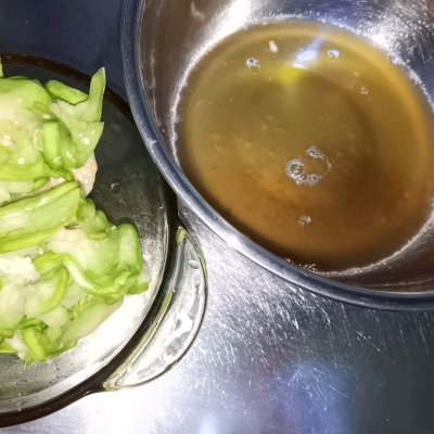 青茄子怎么做好吃（在家就做出好吃的青茄子）