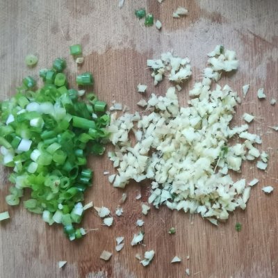 有了这道芹菜肉馅饺子，不爱吃饭的孩子都胃口大开