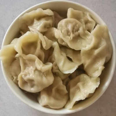 有了这道芹菜肉馅饺子，不爱吃饭的孩子都胃口大开