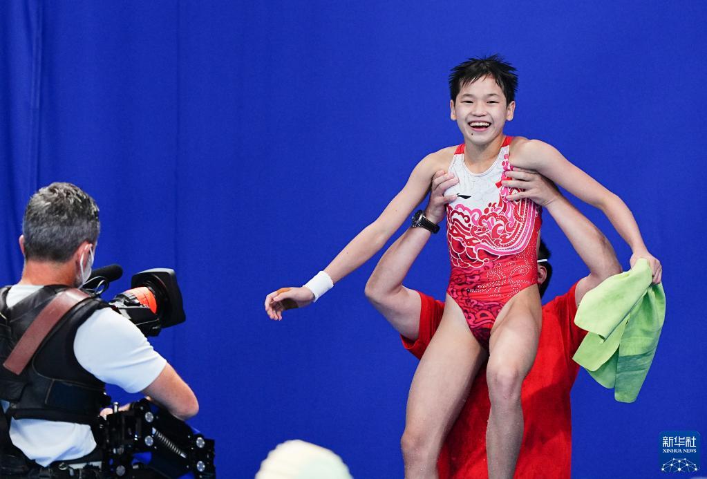 体育明星的故事奥运跳水冠军全红婵的成长故事(全红婵跳水训练故事)