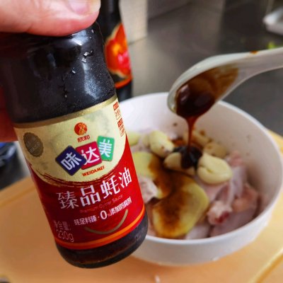 蒜香鸡翅怎么做（5分钟速成鲜嫩多汁的蒜香鸡翅）
