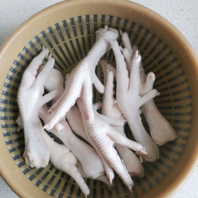 简单快手又下饭的0失败家常鸡爪子吃起来那叫一个香