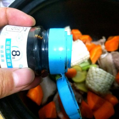 胡蘿卜玉米排骨湯,胡蘿卜玉米排骨湯做法