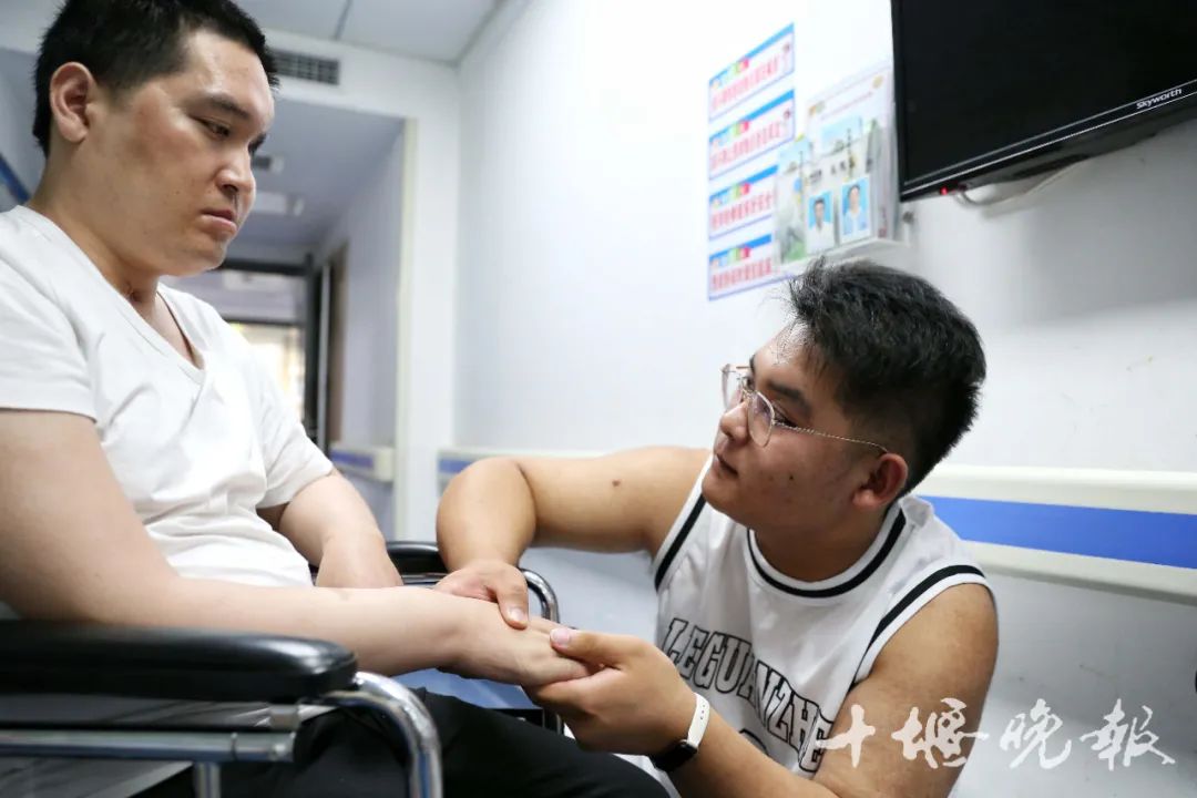 有香港90后爱心人士