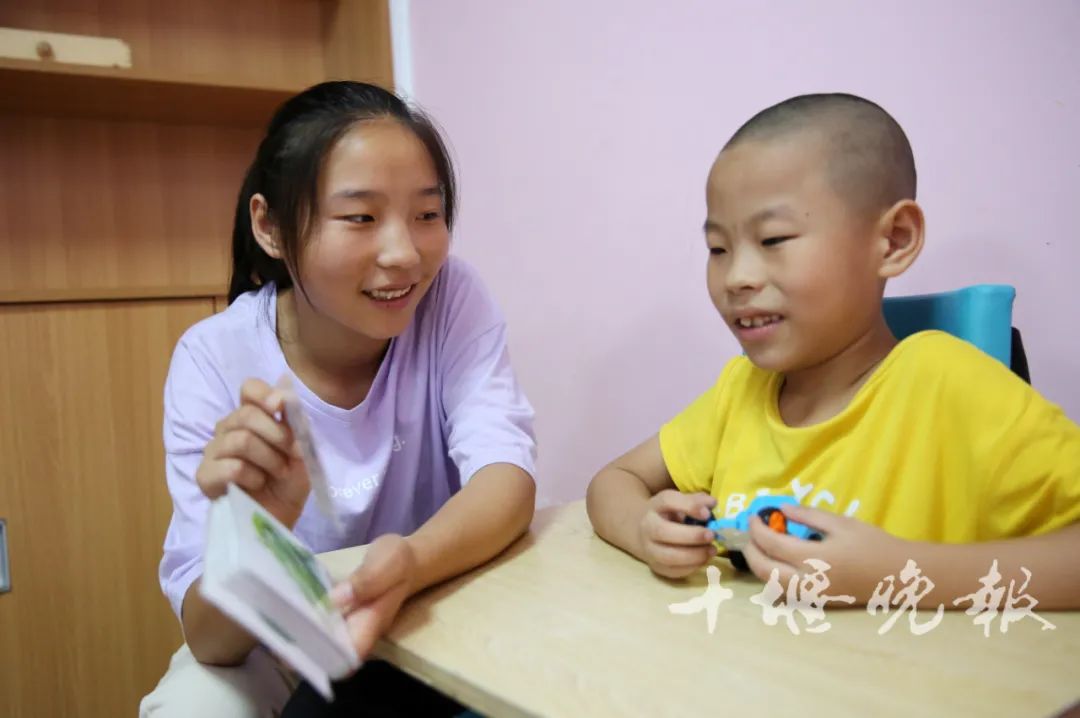 有香港90后爱心人士