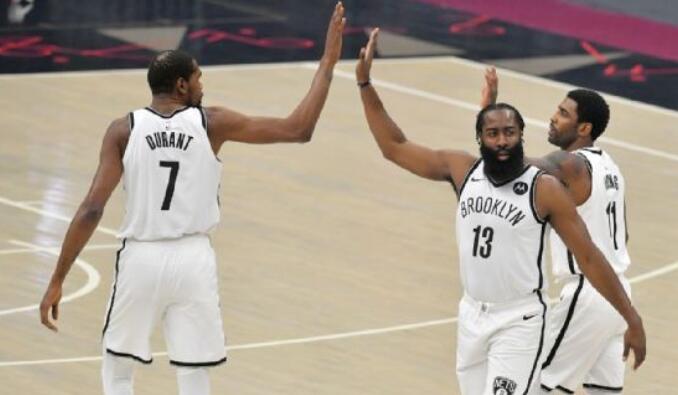 nba现役三巨头都有哪些(新赛季三巨头排名：篮网雄鹿第一档，湖人太阳第二梯队)