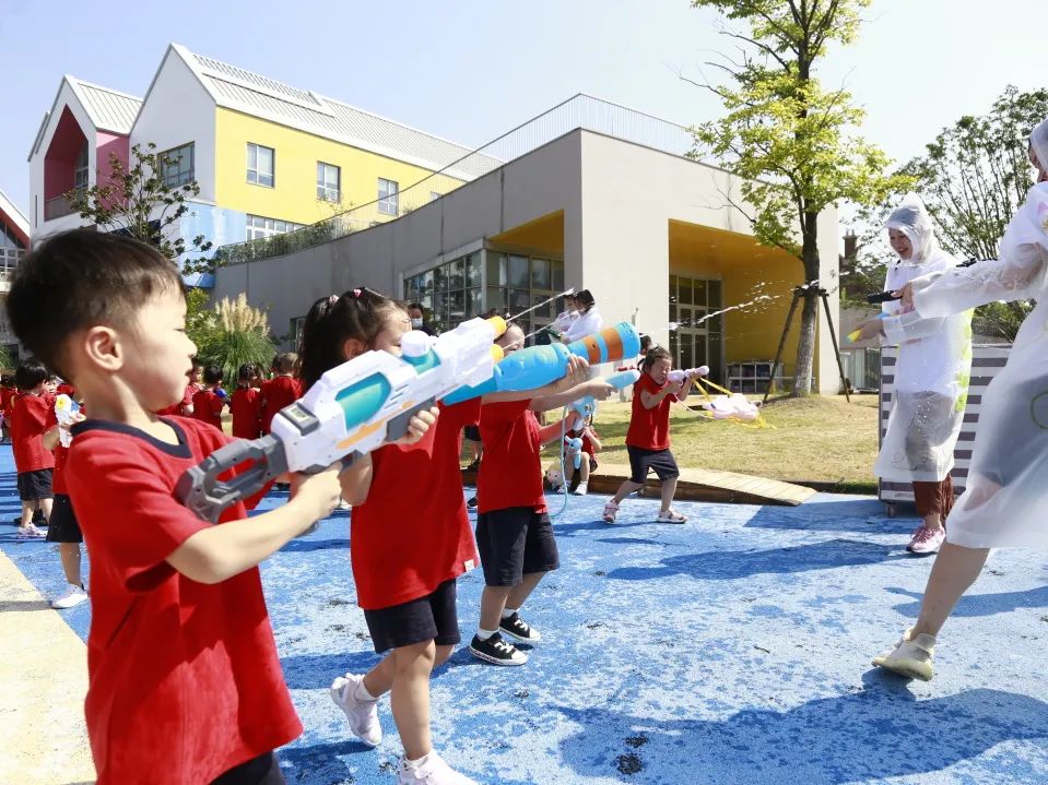 多图预警！骄阳似火，热情如我，12000名浦锦学子迎来开学首日