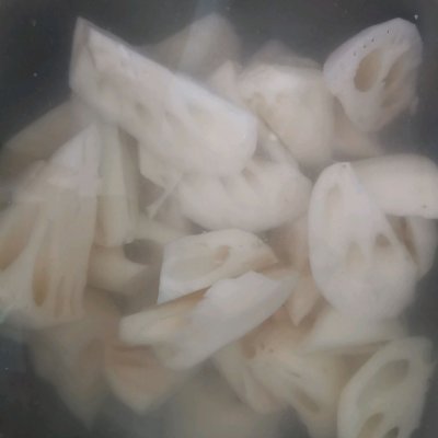 排骨藕湯,排骨藕湯的正確做法
