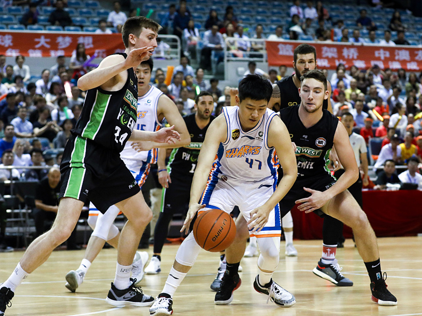 墨尔本联队为什么打nba(东南墨尔本凤凰队简介：沃尔持有股份，曾与CBA球队交战)