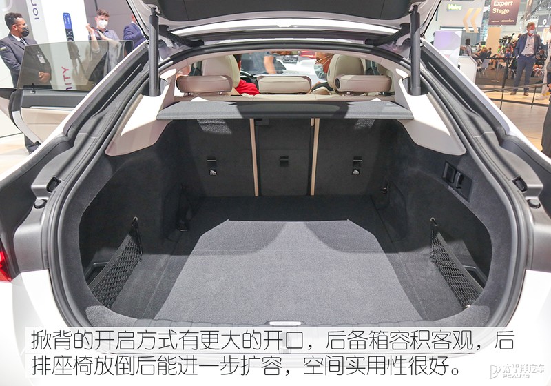 有干翻特斯拉Model 3的实力？宝马i4实拍解析