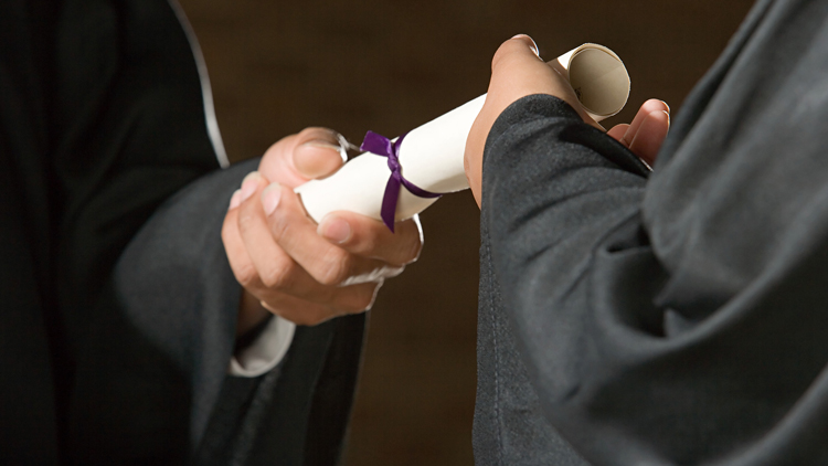 兰州大学违规加收硕士服务费续：管理学院党委被问责 原院长等多人被处分