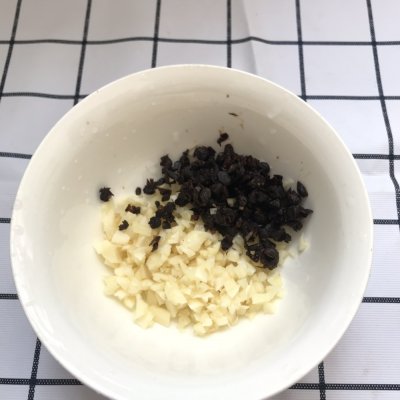 豉汁蒸排骨,豉汁蒸排骨的做法