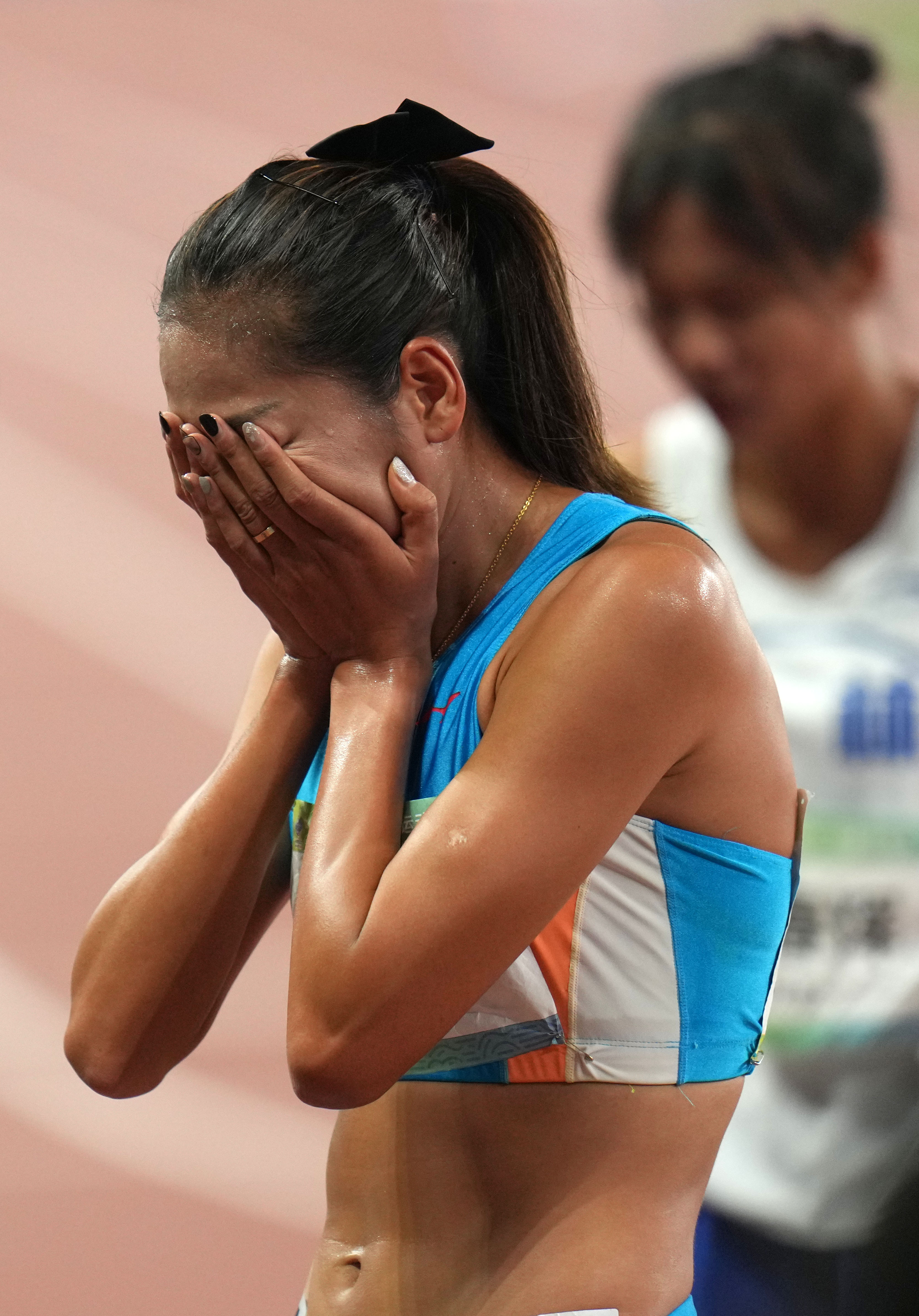 女子800米决赛(田径——女子800米决赛赛况)