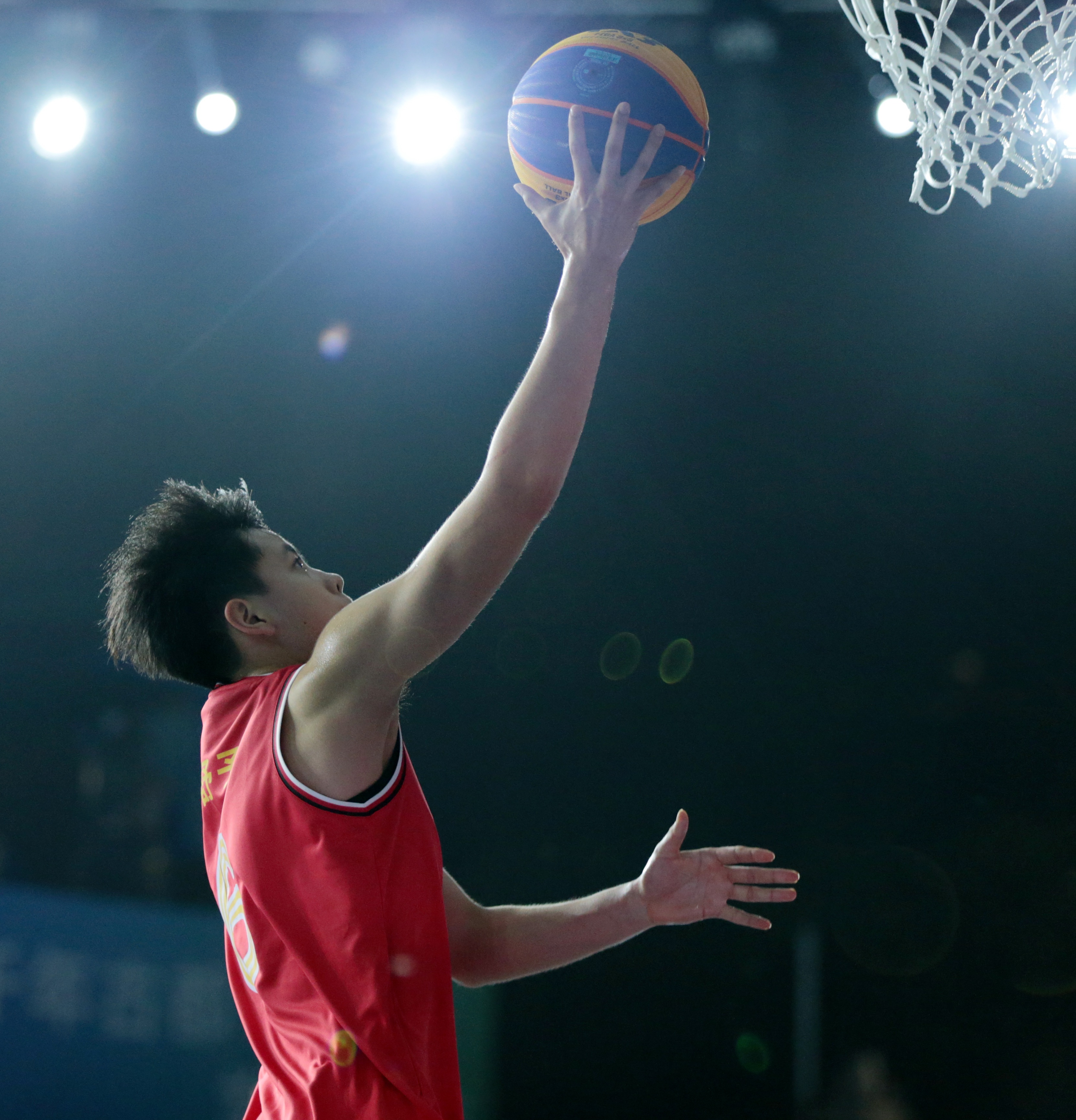 中国的三个篮球开着火花！马布里是杨舒予的粉丝