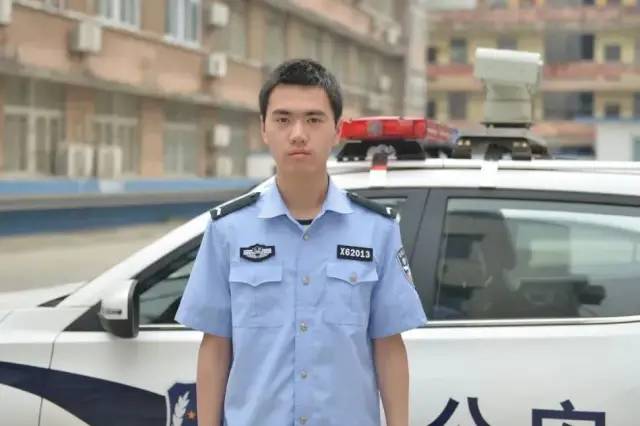 学不会偷懒的他这次却“早退”了，这些人背后的故事让人泪目......