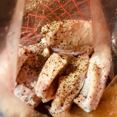 开胃解腻让孩子停不住嘴—美味烤翅中，一盘可不够