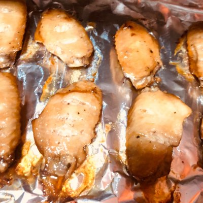 开胃解腻让孩子停不住嘴—美味烤翅中，一盘可不够