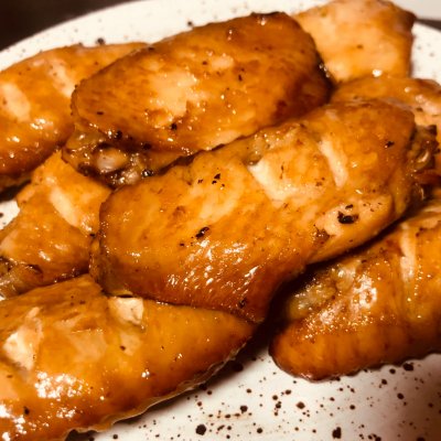 开胃解腻让孩子停不住嘴—美味烤翅中，一盘可不够